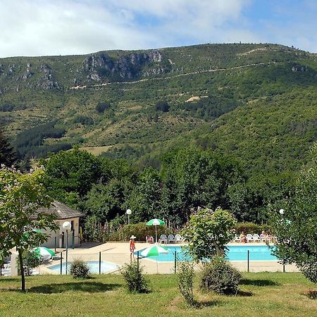 Отель Vvf Les Cevennes Bedoues Экстерьер фото