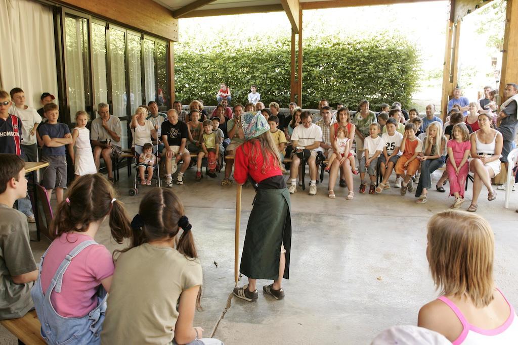 Отель Vvf Les Cevennes Bedoues Экстерьер фото