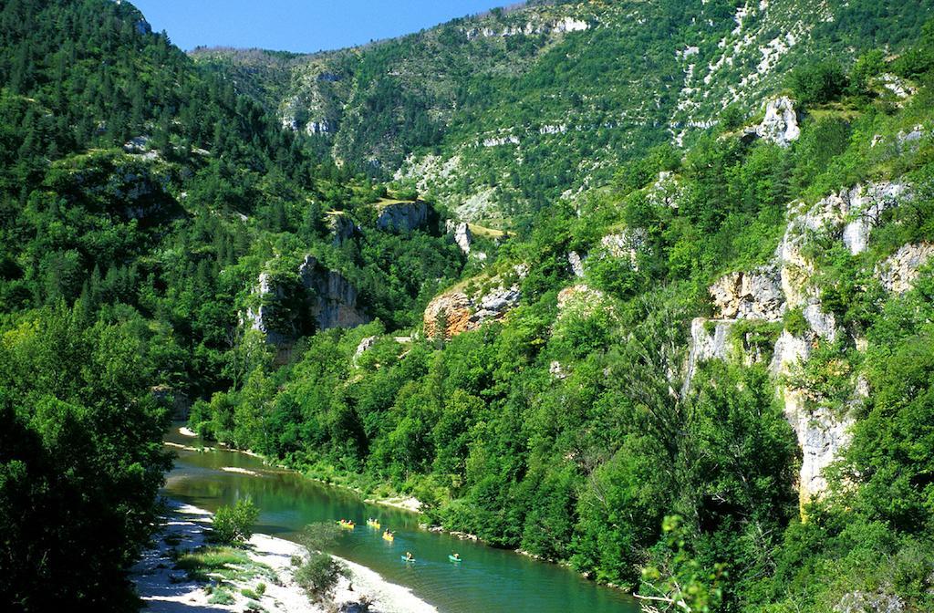 Отель Vvf Les Cevennes Bedoues Экстерьер фото