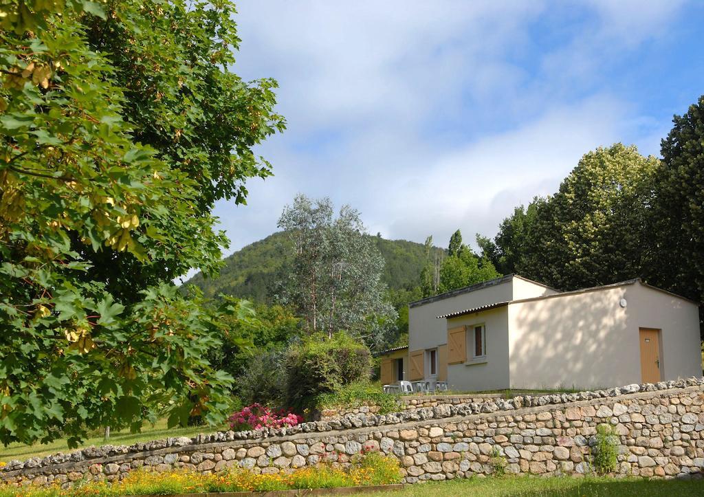 Отель Vvf Les Cevennes Bedoues Экстерьер фото